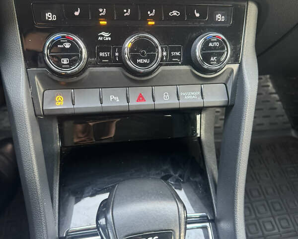 Черный Шкода Kodiaq, объемом двигателя 2 л и пробегом 32 тыс. км за 31800 $, фото 14 на Automoto.ua