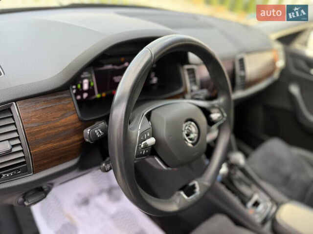 Черный Шкода Kodiaq, объемом двигателя 2 л и пробегом 175 тыс. км за 35499 $, фото 40 на Automoto.ua