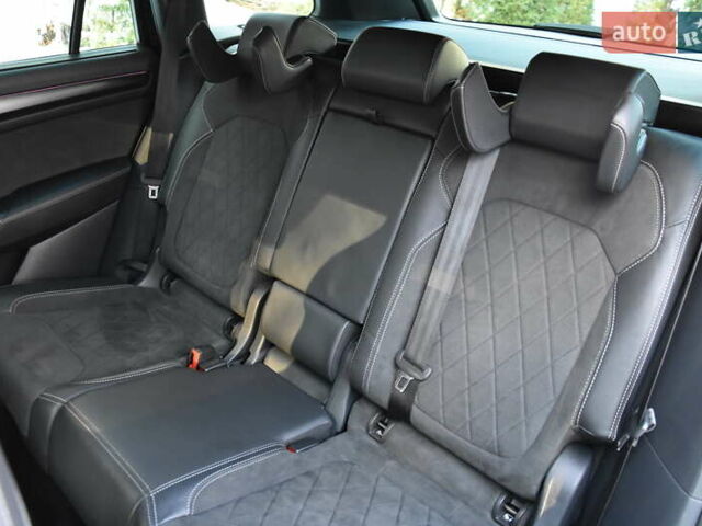 Чорний Шкода Kodiaq, об'ємом двигуна 2 л та пробігом 160 тис. км за 31999 $, фото 75 на Automoto.ua