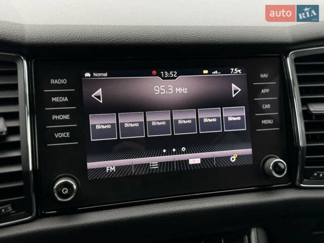 Черный Шкода Kodiaq, объемом двигателя 2 л и пробегом 237 тыс. км за 26555 $, фото 122 на Automoto.ua