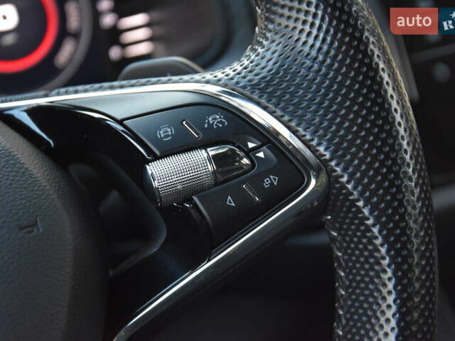 Чорний Шкода Kodiaq, об'ємом двигуна 2 л та пробігом 160 тис. км за 31999 $, фото 40 на Automoto.ua