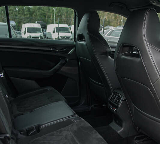 Чорний Шкода Kodiaq, об'ємом двигуна 0 л та пробігом 106 тис. км за 39003 $, фото 44 на Automoto.ua