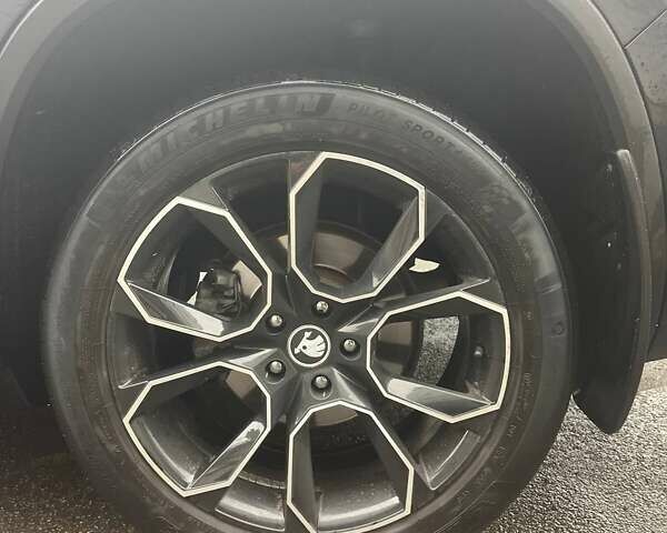 Черный Шкода Kodiaq, объемом двигателя 1.97 л и пробегом 145 тыс. км за 37000 $, фото 6 на Automoto.ua