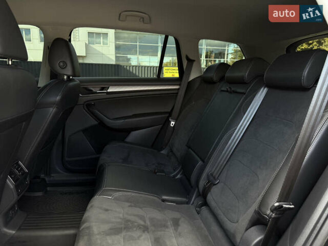 Черный Шкода Kodiaq, объемом двигателя 2 л и пробегом 60 тыс. км за 35800 $, фото 40 на Automoto.ua