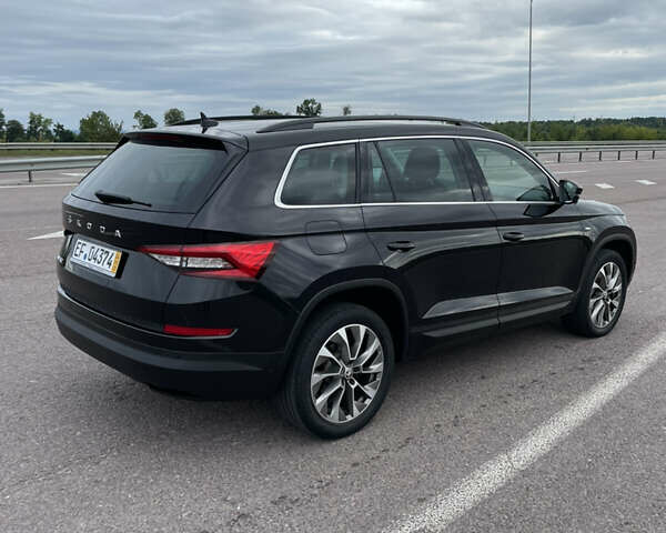 Черный Шкода Kodiaq, объемом двигателя 2 л и пробегом 230 тыс. км за 27500 $, фото 4 на Automoto.ua