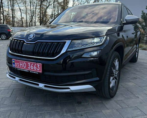 Черный Шкода Kodiaq, объемом двигателя 2 л и пробегом 175 тыс. км за 35499 $, фото 4 на Automoto.ua