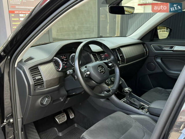 Черный Шкода Kodiaq, объемом двигателя 2 л и пробегом 60 тыс. км за 35800 $, фото 25 на Automoto.ua