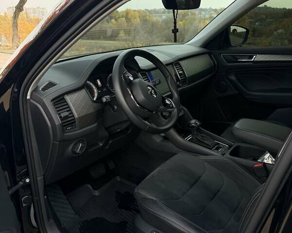 Черный Шкода Kodiaq, объемом двигателя 1.97 л и пробегом 37 тыс. км за 38500 $, фото 17 на Automoto.ua