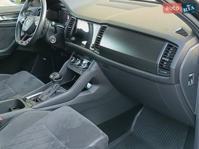 Черный Шкода Kodiaq, объемом двигателя 2 л и пробегом 137 тыс. км за 36950 $, фото 51 на Automoto.ua