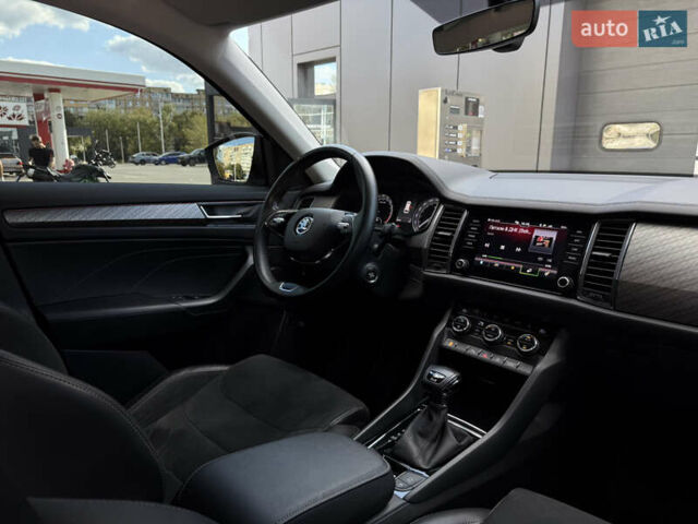 Черный Шкода Kodiaq, объемом двигателя 2 л и пробегом 60 тыс. км за 35800 $, фото 43 на Automoto.ua