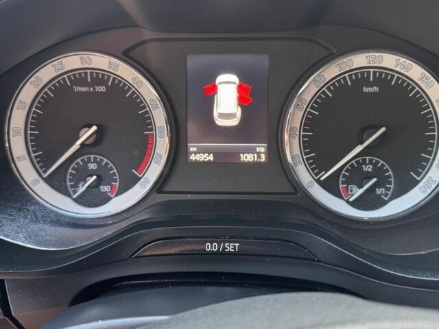 Черный Шкода Kodiaq, объемом двигателя 2 л и пробегом 50 тыс. км за 30500 $, фото 2 на Automoto.ua