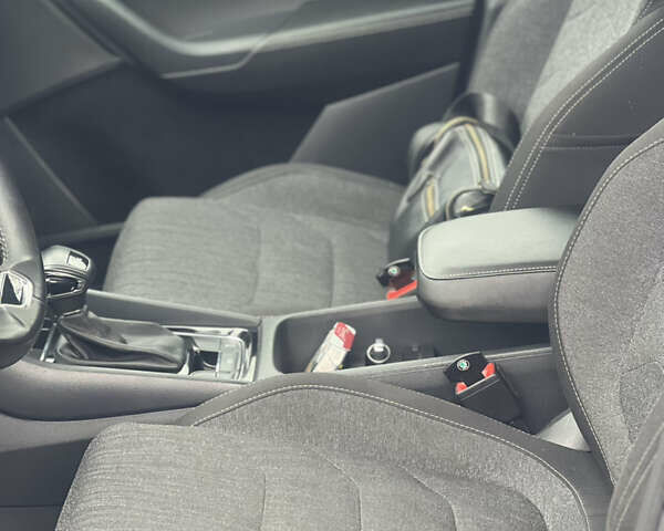 Чорний Шкода Kodiaq, об'ємом двигуна 1.97 л та пробігом 201 тис. км за 32850 $, фото 25 на Automoto.ua