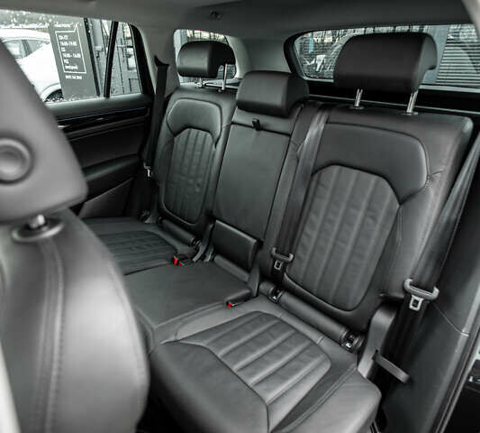 Черный Шкода Kodiaq, объемом двигателя 0 л и пробегом 99 тыс. км за 39500 $, фото 17 на Automoto.ua