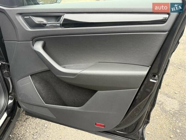 Черный Шкода Kodiaq, объемом двигателя 1.97 л и пробегом 152 тыс. км за 37499 $, фото 53 на Automoto.ua