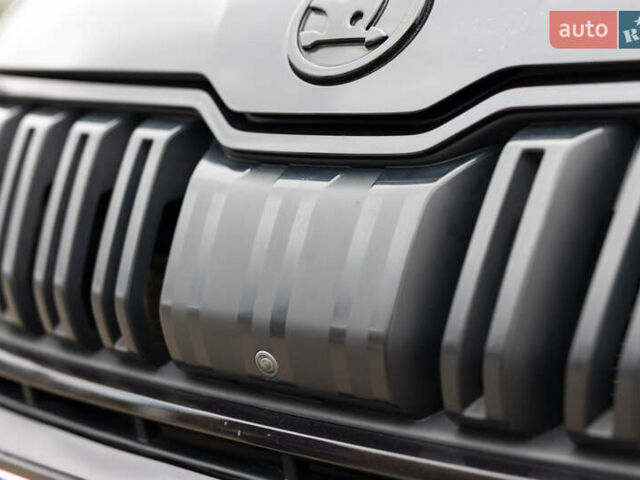 Черный Шкода Kodiaq, объемом двигателя 2 л и пробегом 228 тыс. км за 32800 $, фото 121 на Automoto.ua