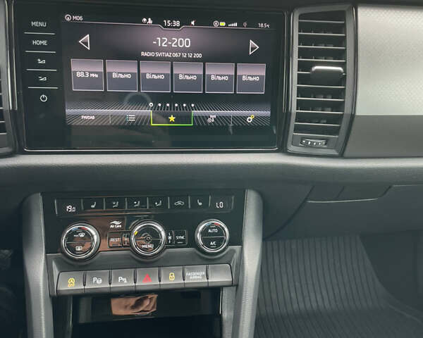 Черный Шкода Kodiaq, объемом двигателя 2 л и пробегом 230 тыс. км за 27500 $, фото 32 на Automoto.ua