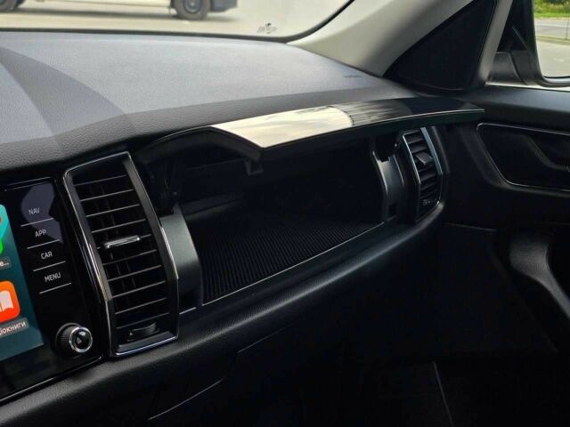 Чорний Шкода Kodiaq, об'ємом двигуна 2 л та пробігом 23 тис. км за 30999 $, фото 18 на Automoto.ua