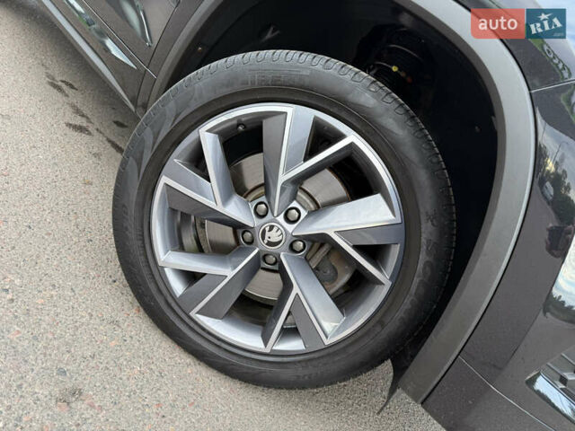 Черный Шкода Kodiaq, объемом двигателя 2 л и пробегом 160 тыс. км за 32499 $, фото 7 на Automoto.ua