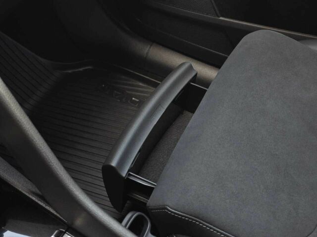 Чорний Шкода Kodiaq, об'ємом двигуна 2 л та пробігом 23 тис. км за 30999 $, фото 14 на Automoto.ua