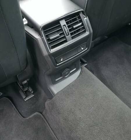 Черный Шкода Kodiaq, объемом двигателя 1.97 л и пробегом 93 тыс. км за 33500 $, фото 16 на Automoto.ua