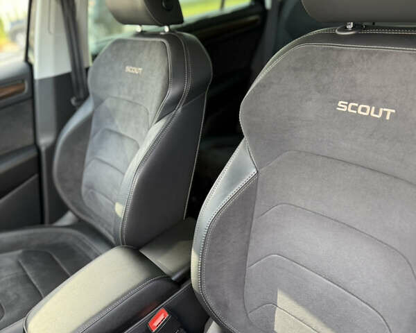 Черный Шкода Kodiaq, объемом двигателя 2 л и пробегом 175 тыс. км за 35499 $, фото 51 на Automoto.ua