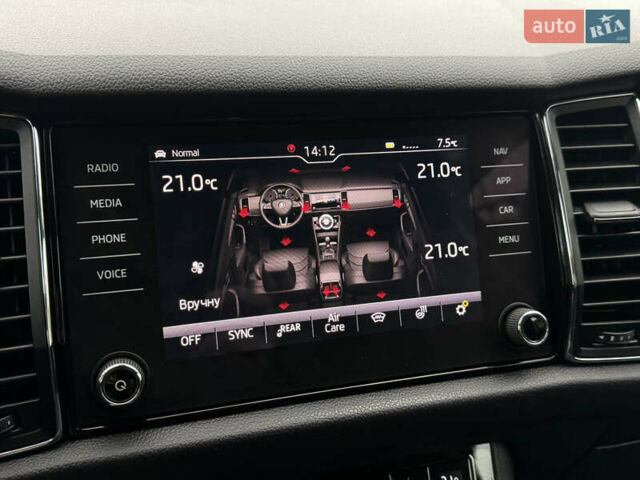 Черный Шкода Kodiaq, объемом двигателя 2 л и пробегом 237 тыс. км за 26555 $, фото 109 на Automoto.ua