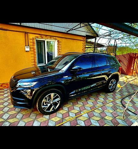 Черный Шкода Kodiaq, объемом двигателя 20 л и пробегом 0 тыс. км за 39500 $, фото 4 на Automoto.ua