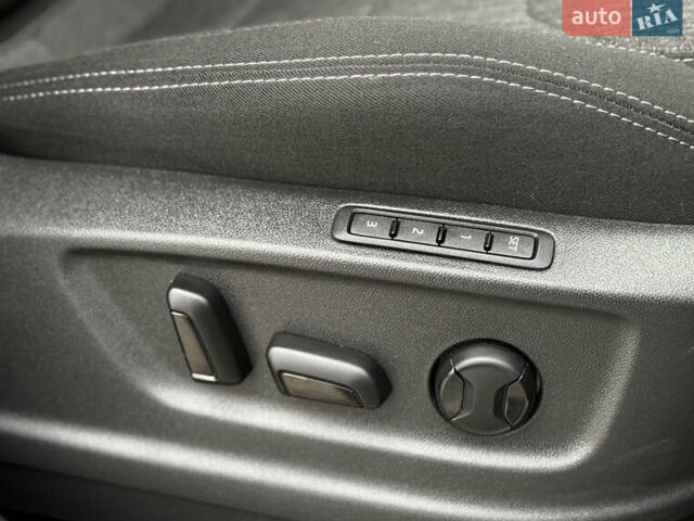 Черный Шкода Kodiaq, объемом двигателя 2 л и пробегом 237 тыс. км за 26555 $, фото 93 на Automoto.ua