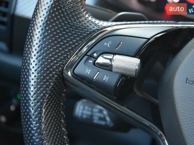 Чорний Шкода Kodiaq, об'ємом двигуна 2 л та пробігом 160 тис. км за 31999 $, фото 39 на Automoto.ua