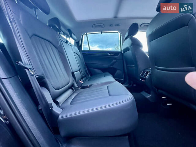 Шкода Kodiaq 2021 в Луцке на Automoto.ua Черный Шкода Kodiaq, объемом двигателя 1.97 л и пробегом 210 тыс. км за 31800 $, фото 33 на Automoto.ua
