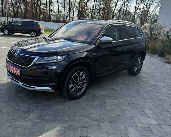 Черный Шкода Kodiaq, объемом двигателя 2 л и пробегом 175 тыс. км за 35499 $, фото 2 на Automoto.ua