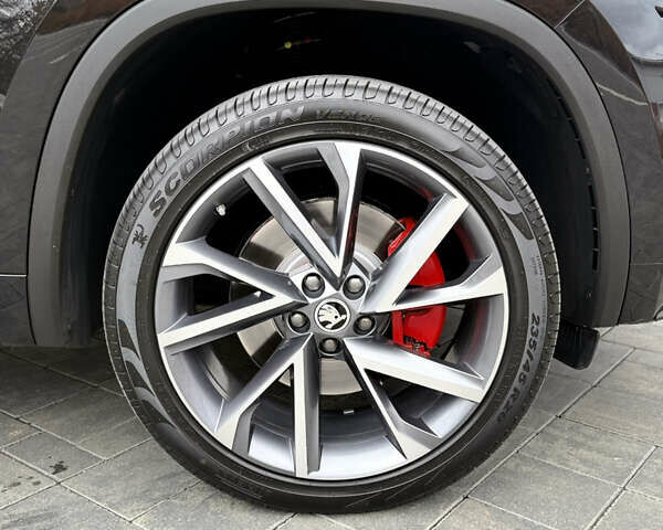 Шкода Kodiaq 2021 у Луцьку на Automoto.ua Чорний Шкода Kodiaq, об'ємом двигуна 1.97 л та пробігом 185 тис. км за 34900 $, фото 33 на Automoto.ua
