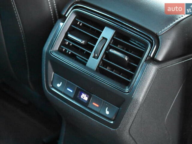 Чорний Шкода Kodiaq, об'ємом двигуна 2 л та пробігом 160 тис. км за 31999 $, фото 72 на Automoto.ua