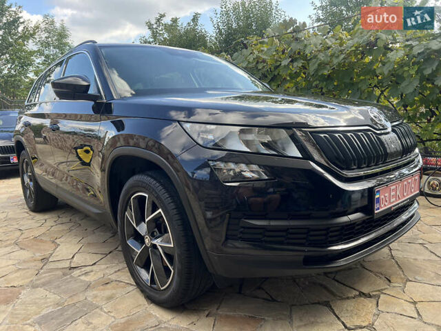 Черный Шкода Kodiaq, объемом двигателя 0 л и пробегом 165 тыс. км за 27100 $, фото 1 на Automoto.ua