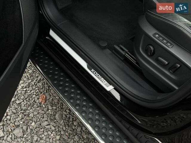 Черный Шкода Kodiaq, объемом двигателя 2 л и пробегом 163 тыс. км за 37900 $, фото 11 на Automoto.ua