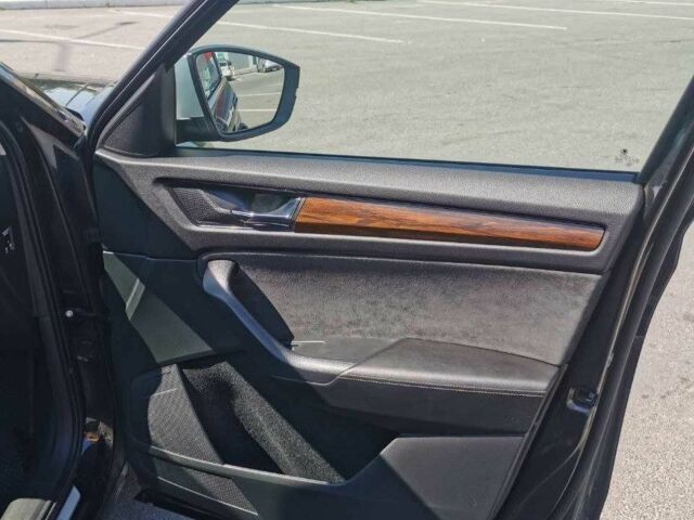 Чорний Шкода Kodiaq, об'ємом двигуна 2 л та пробігом 59 тис. км за 34000 $, фото 20 на Automoto.ua