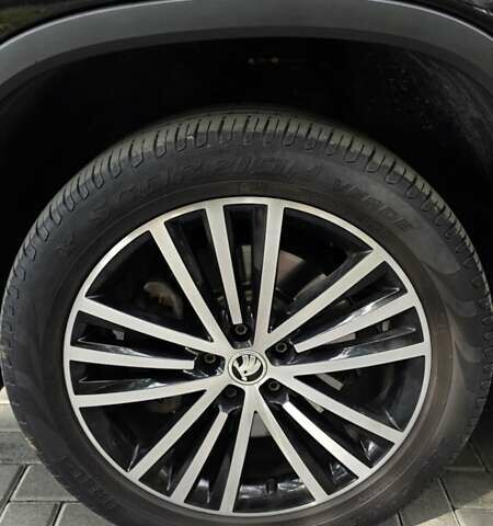 Черный Шкода Kodiaq, объемом двигателя 1.97 л и пробегом 92 тыс. км за 33600 $, фото 24 на Automoto.ua
