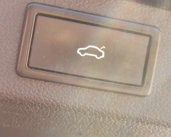 Чорний Шкода Kodiaq, об'ємом двигуна 1.97 л та пробігом 59 тис. км за 34000 $, фото 10 на Automoto.ua
