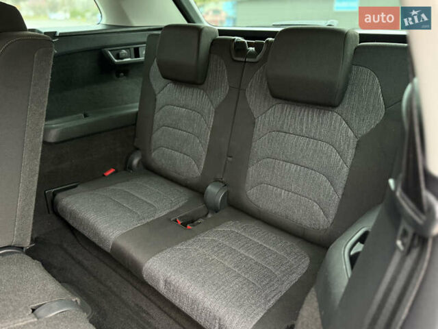 Черный Шкода Kodiaq, объемом двигателя 2 л и пробегом 237 тыс. км за 26555 $, фото 82 на Automoto.ua