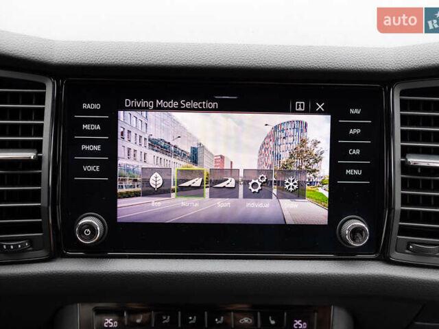 Черный Шкода Kodiaq, объемом двигателя 2 л и пробегом 228 тыс. км за 32800 $, фото 61 на Automoto.ua
