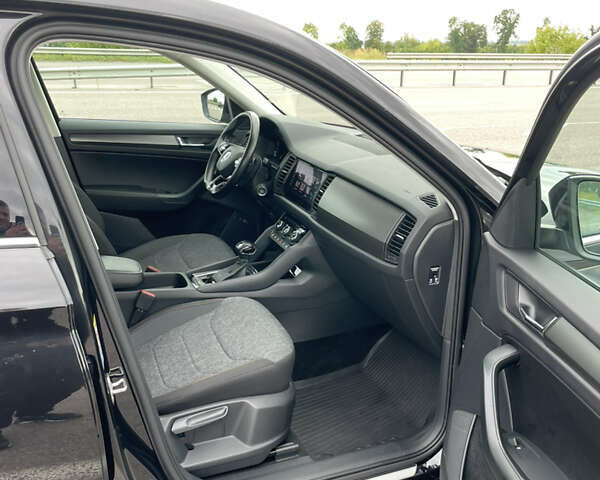 Черный Шкода Kodiaq, объемом двигателя 2 л и пробегом 230 тыс. км за 27500 $, фото 24 на Automoto.ua