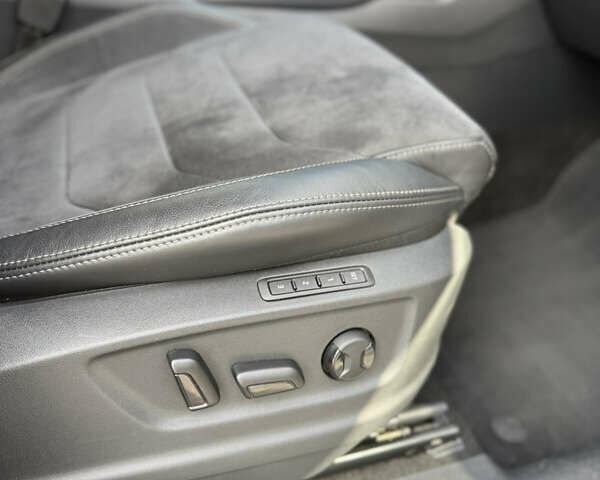 Черный Шкода Kodiaq, объемом двигателя 2 л и пробегом 175 тыс. км за 35499 $, фото 77 на Automoto.ua