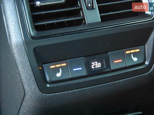 Чорний Шкода Kodiaq, об'ємом двигуна 2 л та пробігом 160 тис. км за 31999 $, фото 78 на Automoto.ua