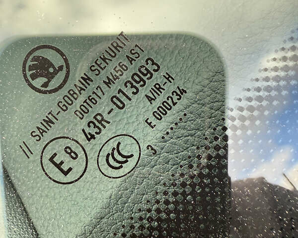 Шкода Kodiaq 2021 у Луцьку на Automoto.ua Чорний Шкода Kodiaq, об'ємом двигуна 1.97 л та пробігом 185 тис. км за 34900 $, фото 125 на Automoto.ua