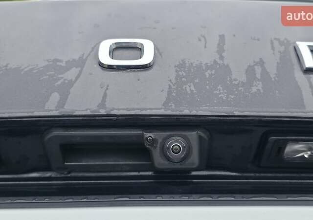 Черный Шкода Kodiaq, объемом двигателя 1.97 л и пробегом 93 тыс. км за 33500 $, фото 12 на Automoto.ua