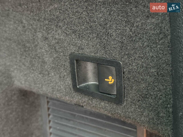 Черный Шкода Kodiaq, объемом двигателя 2 л и пробегом 237 тыс. км за 26555 $, фото 148 на Automoto.ua