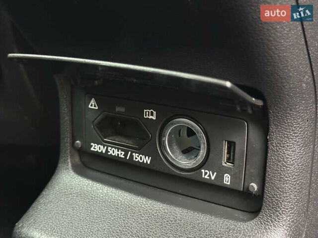 Черный Шкода Kodiaq, объемом двигателя 2 л и пробегом 237 тыс. км за 26555 $, фото 88 на Automoto.ua