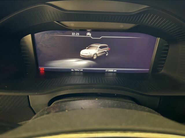 Черный Шкода Kodiaq, объемом двигателя 2 л и пробегом 210 тыс. км за 31500 $, фото 12 на Automoto.ua