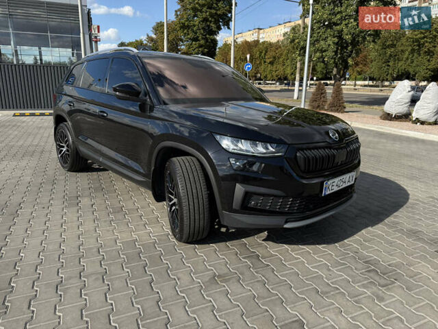 Черный Шкода Kodiaq, объемом двигателя 2 л и пробегом 60 тыс. км за 35800 $, фото 3 на Automoto.ua