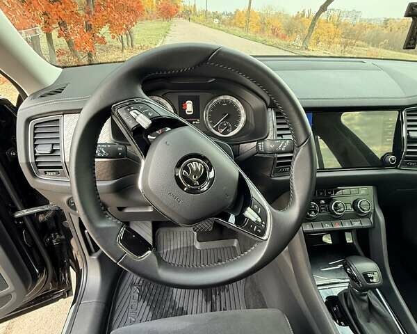 Черный Шкода Kodiaq, объемом двигателя 1.97 л и пробегом 37 тыс. км за 38500 $, фото 23 на Automoto.ua
